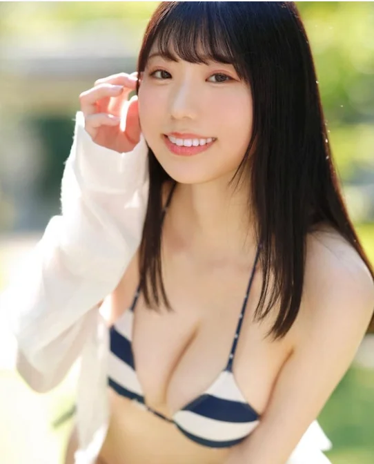 一億円的肉體/J罩杯的神之乳新人女優-百田光希 1 百田光希