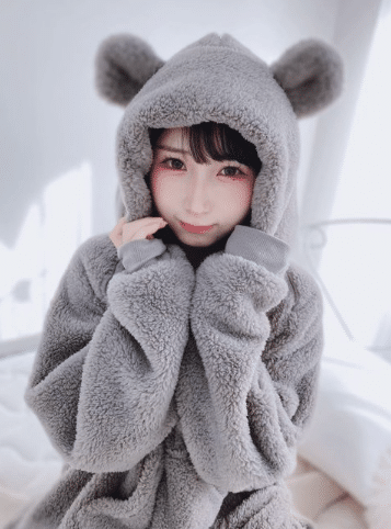 色氣的蘿莉系女優-由良佳奈 2 由良佳奈