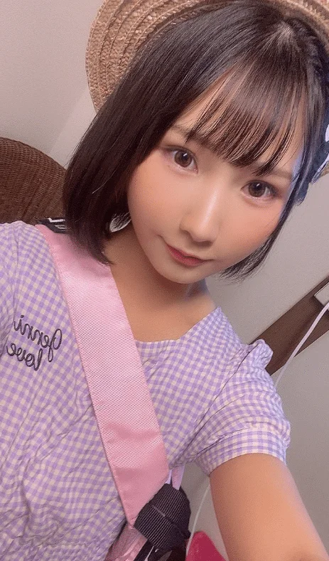 色氣的蘿莉系女優-由良佳奈 9 由良佳奈