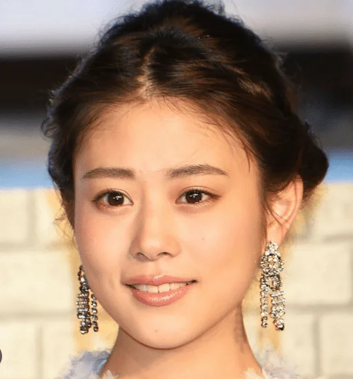 MINAMO-百年出一位的天才AV女優 6 高畑充希
